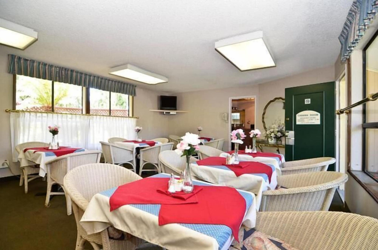 Food & Drinks 5, Days Inn & Suites by Wyndham Mountain View, Santa Clara