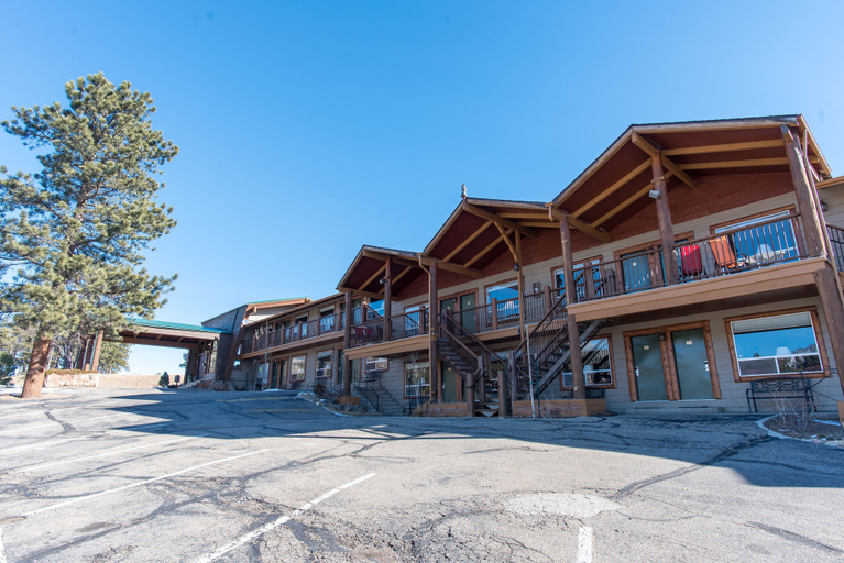 Exterior & Views 2, Hotel Estes, Larimer