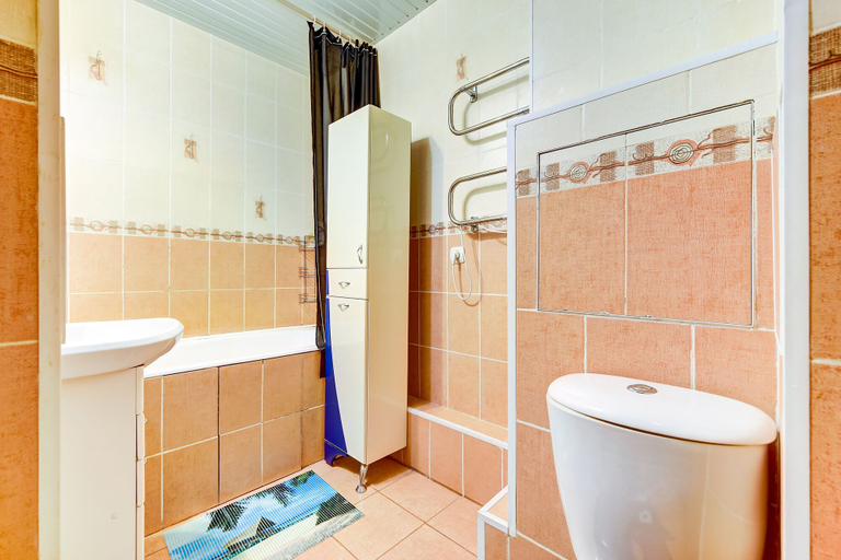 Bathroom 4, Hello Apartment Almazova Doctrina, Sankt-Peterburg gorsovet