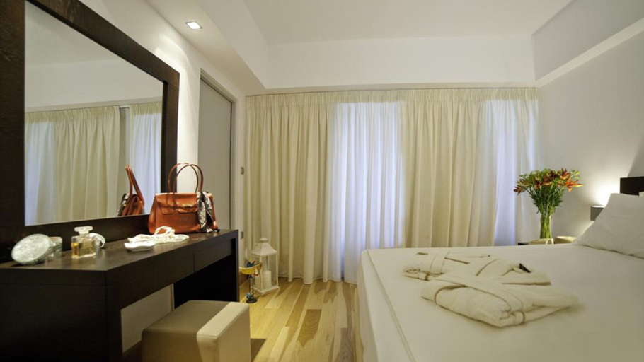Bedroom 4, Hotel Thissio, Attica