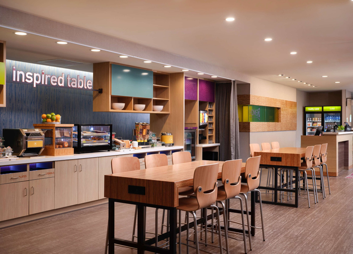 Food & Drinks 4, Home2 Suites By Hilton Tupelo, Ms, Lee