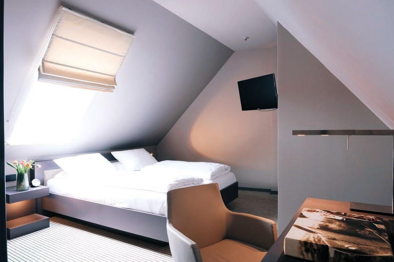 Bedroom 3, Zum Löwen Design Hotel Resort & Spa, Göttingen