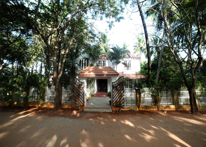 Exterior & Views 2, Prince Park Farm House, Viluppuram