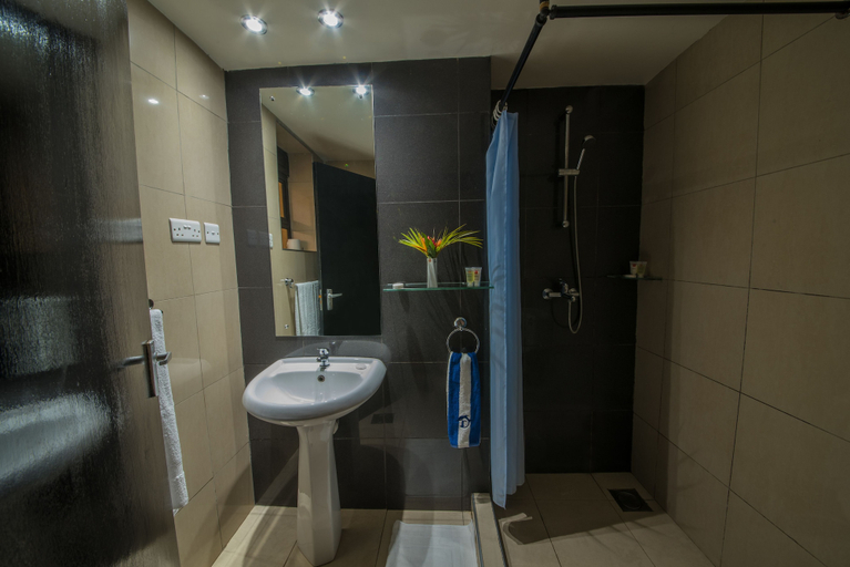 Bathroom 5, Dolphin Suites, Kampala