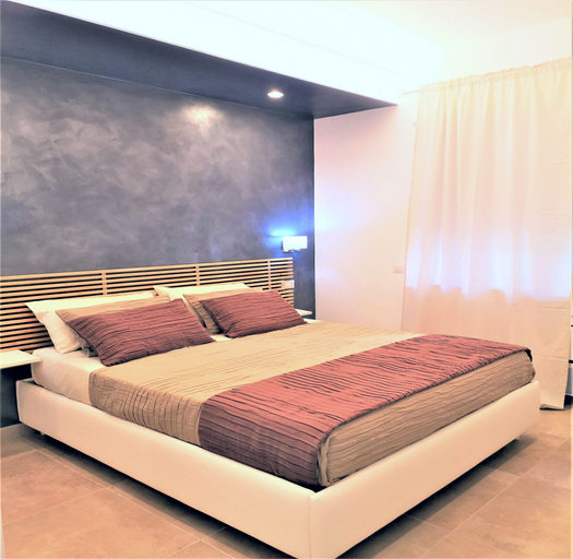 Bedroom 5, La Piccola Perla Rooms, Napoli