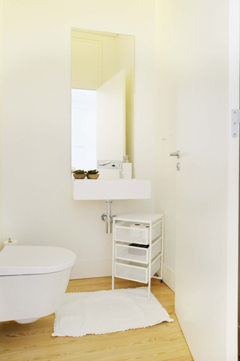 Bathroom 4, Trendy Chic Apartment, Lisbon
