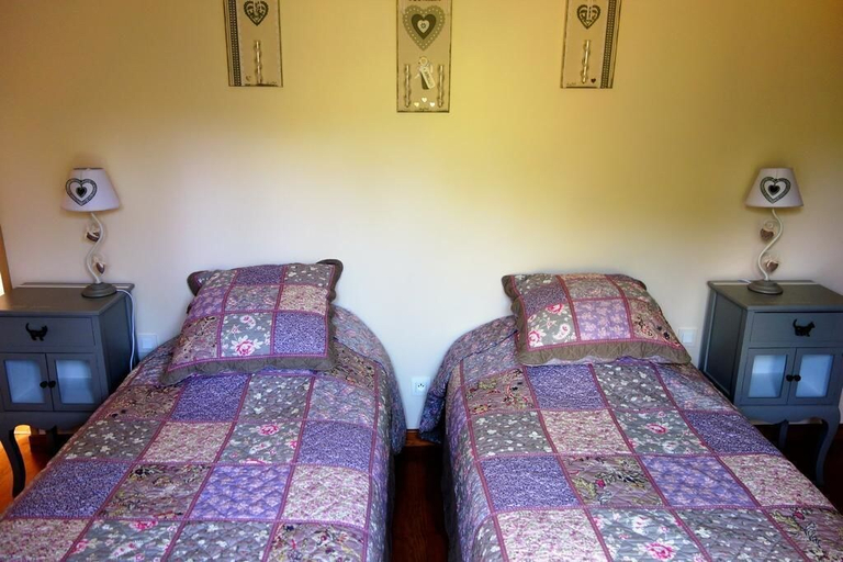 Bedroom 3, Chambres d'Hotes - La Ferme De Tigny, Pas-de-Calais