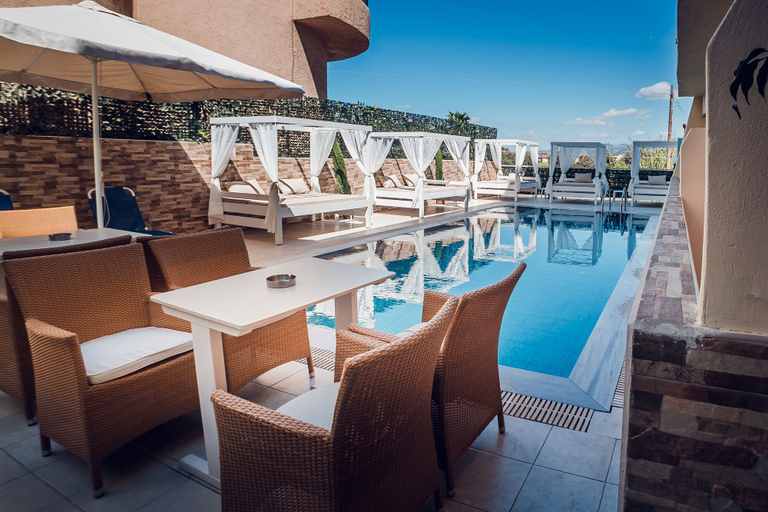 Sport & Beauty 2, Cloud 9 Hotel Shisha & Cocktail Bar - Adults Only, Crete