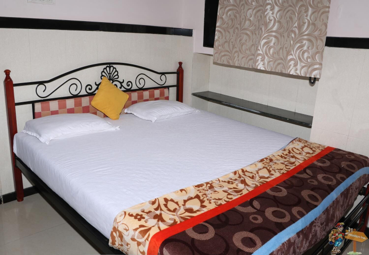 Bedroom 3, Travellers Inn Mumbai, Mumbai City