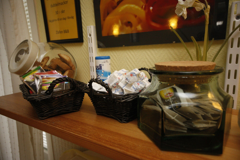 Food & Drinks 5, Hotell Zlafen B&B, Karlskoga