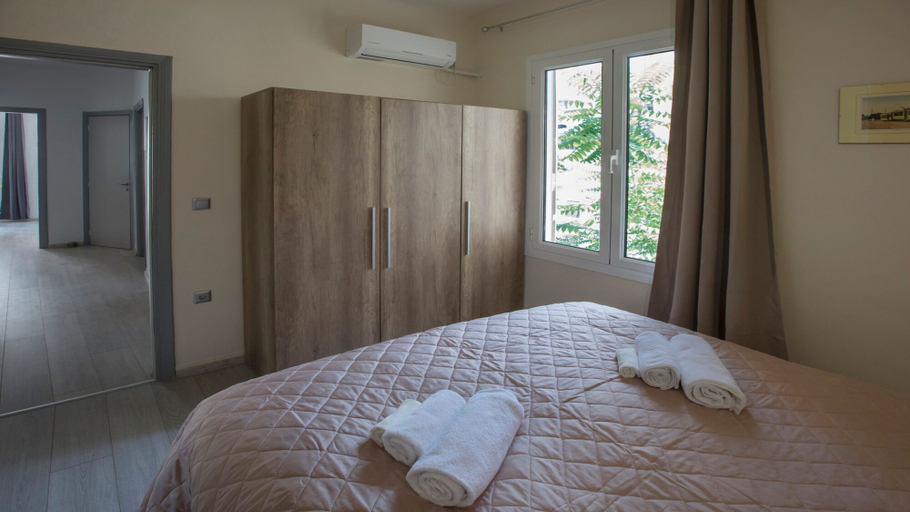 Bedroom 3, Lux 2BR Home On The Steps Of Acropolis, Attica