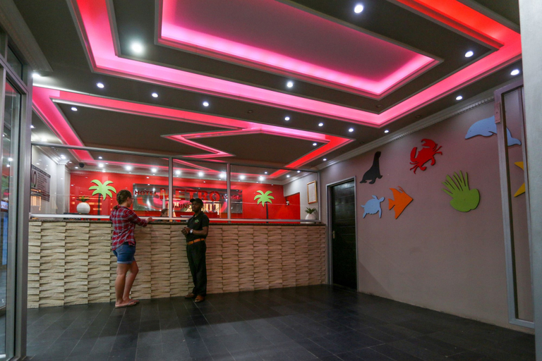 Others 5, Metro Hotel Marine Parade, eThekwini