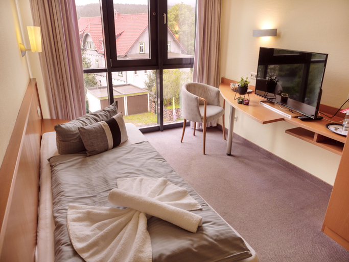 Bedroom 3, REGIOHOTEL Am Brocken, Harz
