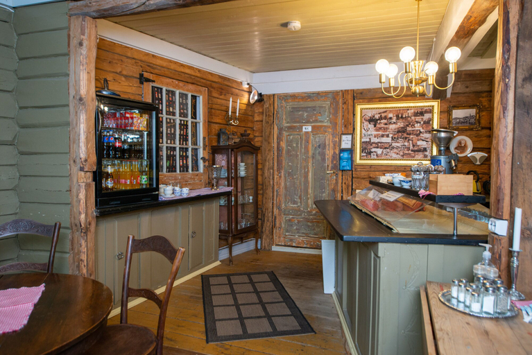 Food & Drinks 4, Ibsens B&B, Grimstad