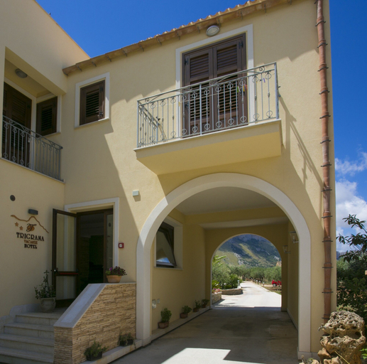 Exterior & Views 2, Trigrana Vacanze Hotel, Trapani