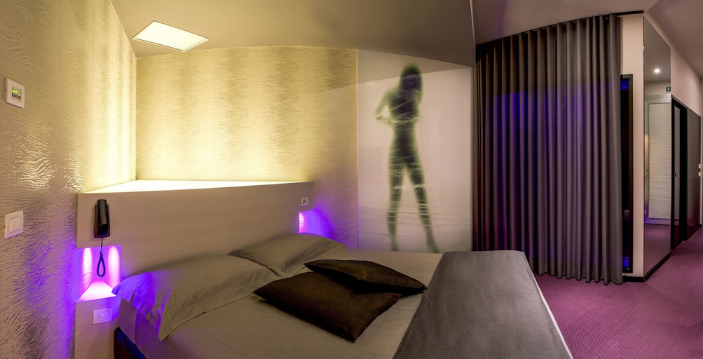 Bedroom 2, Pineta Hotel, Ancona