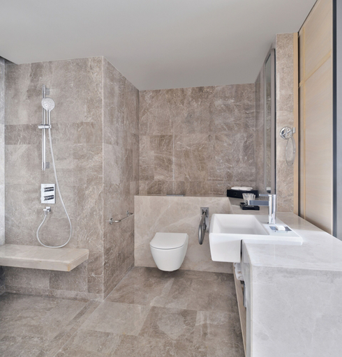 Bathroom 5, Gateway Ahmedabad Sindhu Bhavan, Ahmadabad