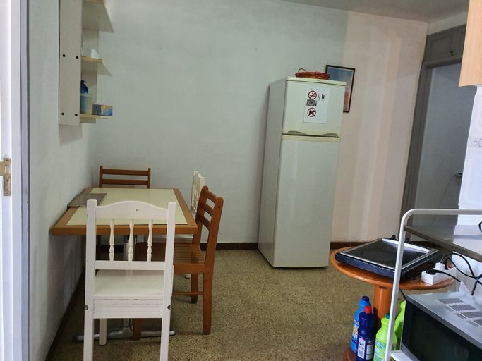 Others 4, Low Cost Room Las Llaves 3, Las Palmas