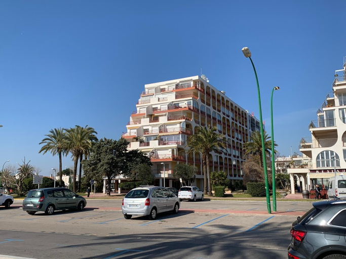 Others 3, Apartamento Inmobahia - BII - 608, Girona