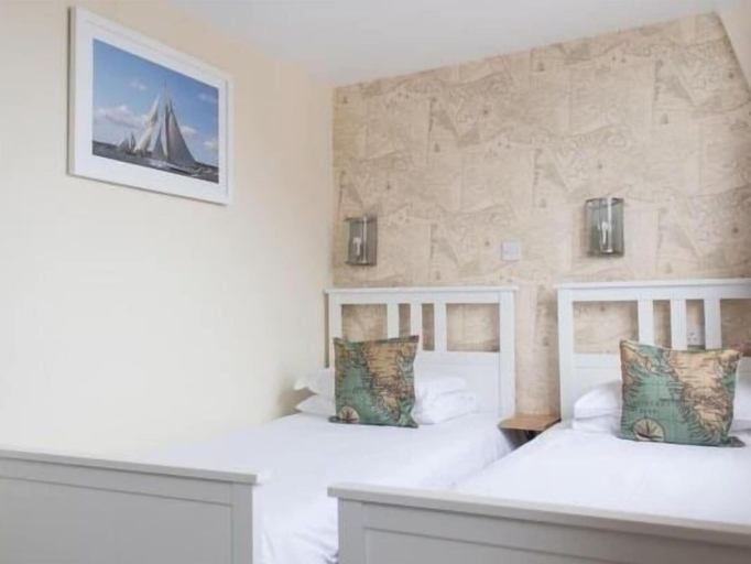 Bedroom 2, The Anchor Inn, Isle of Wight