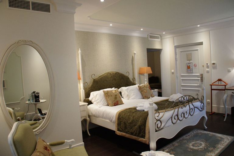 Bedroom 2, Hôtel Mercure Villeneuve sur Lot Moulin de Madame, Lot-et-Garonne