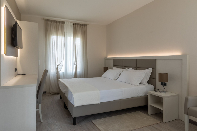 Bedroom 3, Villa Petra, Reggio Nell'Emilia