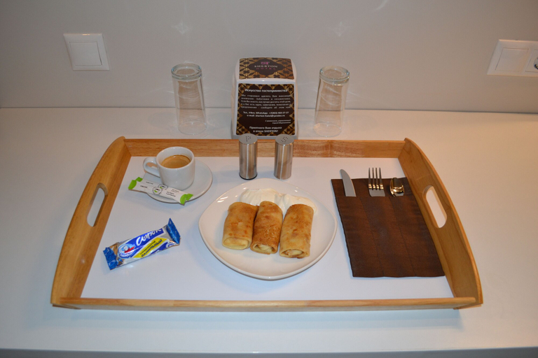 Food & Drinks 4, Sherton, Aksayskiy rayon