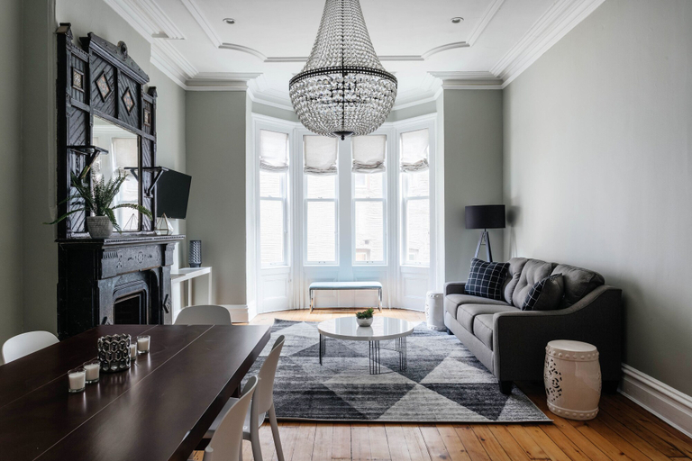 Others 4, 6 Bedroom Townhome Near NYC, Jersey City