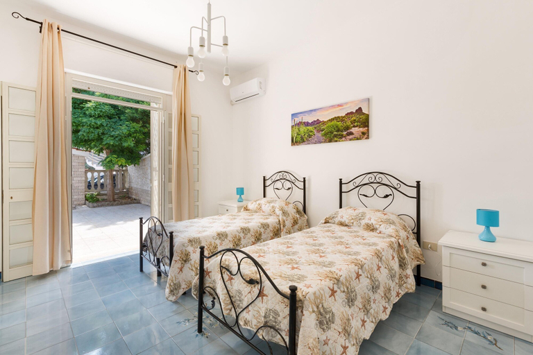 Bedroom 3, Villa Marita, Lecce
