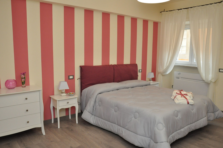Bedroom 3, Madame Pucci, Lucca