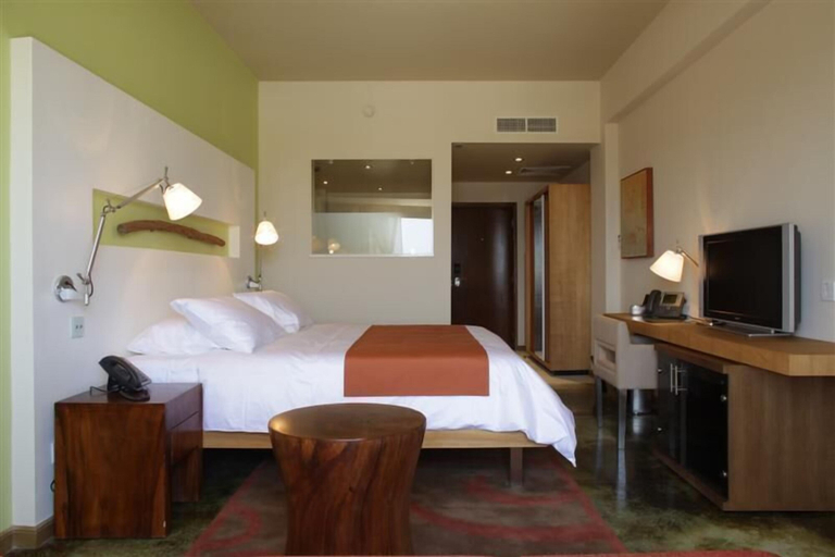 Bedroom 3, E Hotel Spa & Resort Cyprus, Larnaca