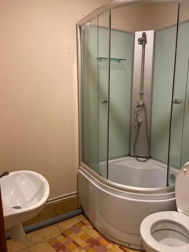 Bathroom 4, Rinaldi Premier, Sankt-Peterburg gorsovet