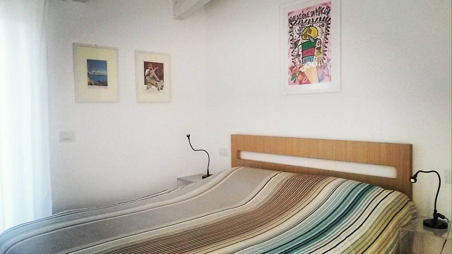 Bedroom 2, Agriturismo La Barca nel Bosco, Pesaro E Urbino