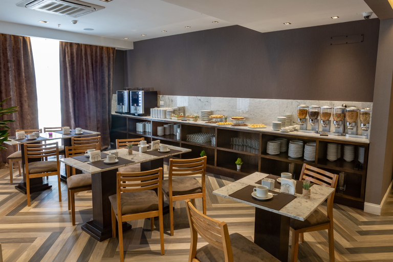 Food & Drinks 4, Fuente Mayor Hotel Ciudad de Mendoza, Capital