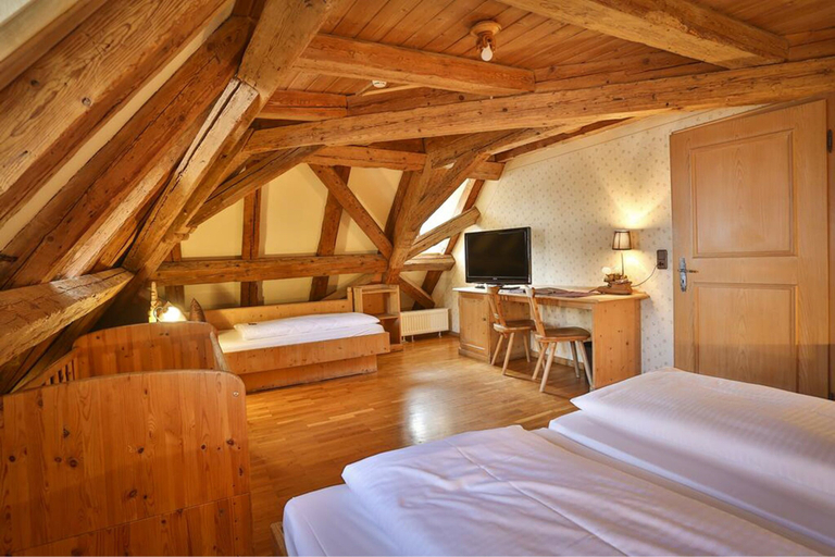 Bedroom 3, Hotel Brauereigasthof Fuchs, Augsburg