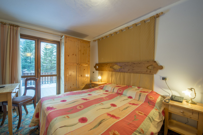 Bedroom 3, IHR Hotel Villa Emma, Trento