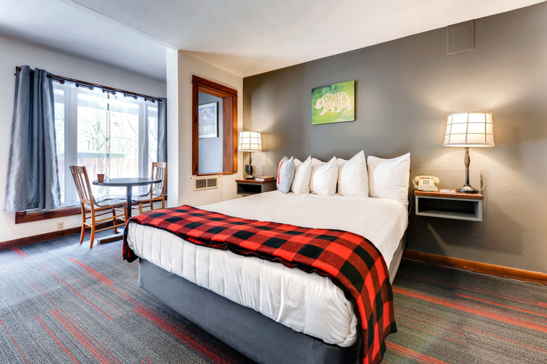 Bedroom 3, A-Lodge Boulder, Boulder