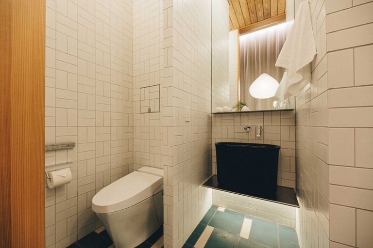 Bathroom 5, Hotel K5, Chūō