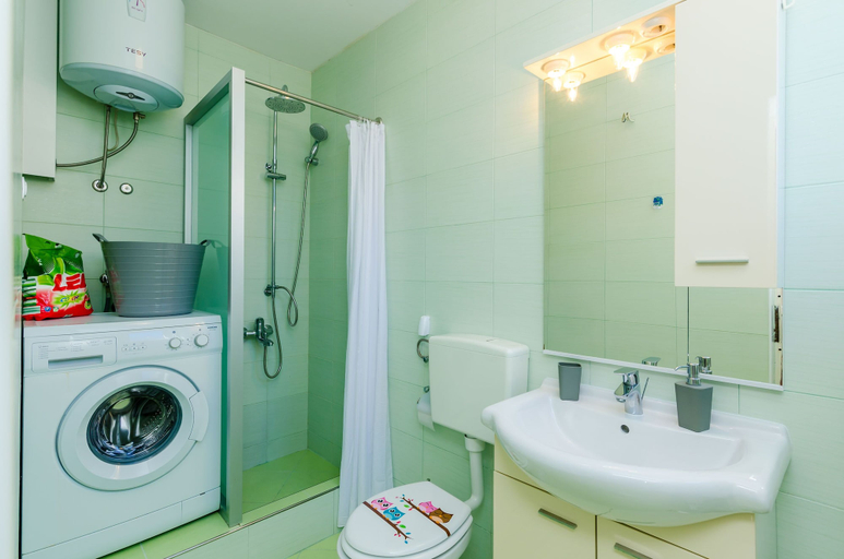 Bathroom 4, Apartments Knego, Župa Dubrovačka