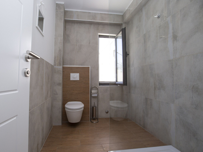 Bathroom 4, Royal Villa 2, Podstrana
