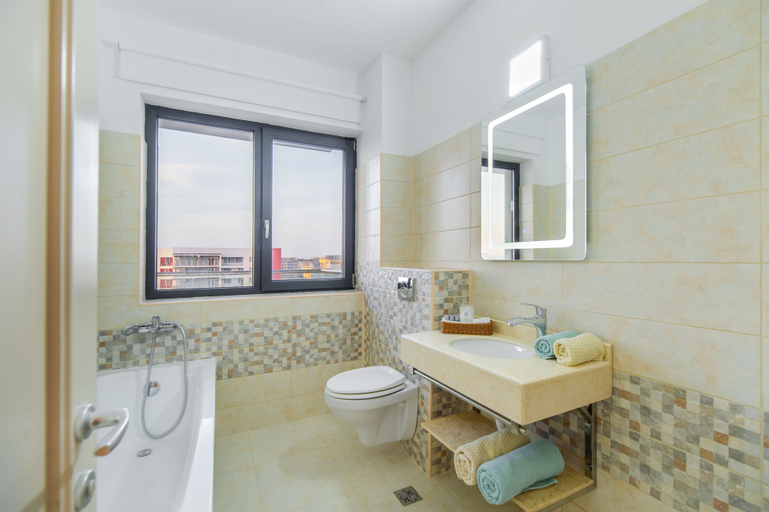 Bathroom 4, Miramare Residence, Navodari