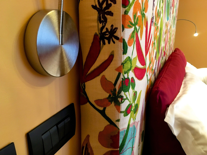 Bedroom 4, Residenza Viviani, Napoli