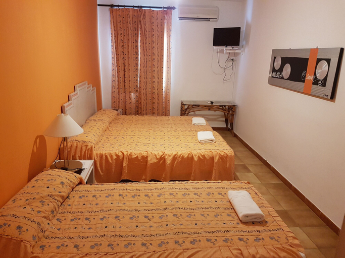 Bedroom 3, Hostal Los Arcos, Cádiz