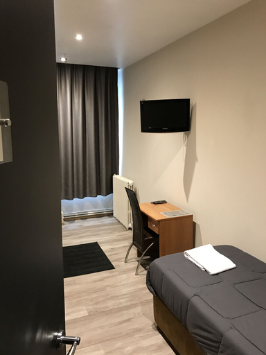 Bedroom 3, Royal Hotel, Bruxelles