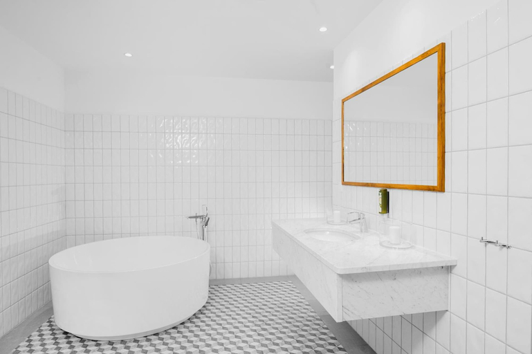Bathroom 4, Hotel Nowa Holandia, Elbląg