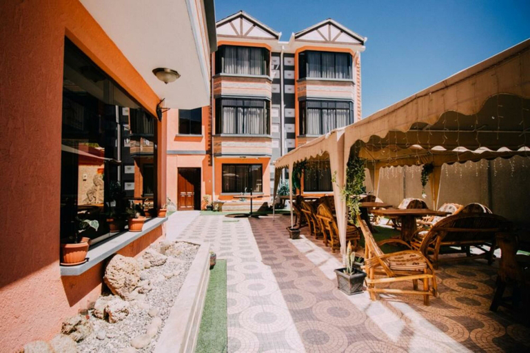 Exterior & Views 2, Las Tholas Hotel, Antonio Quijarro