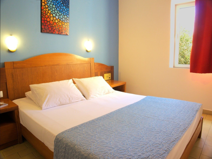 Bedroom 3, Alexia Beach Hotel, Crete