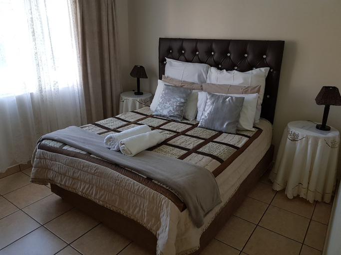 Bedroom 3, Ezulwini Guest House, Lobamba