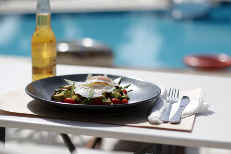 Food & Drinks 5, Armadoros Hotel Ios Backpackers, South Aegean