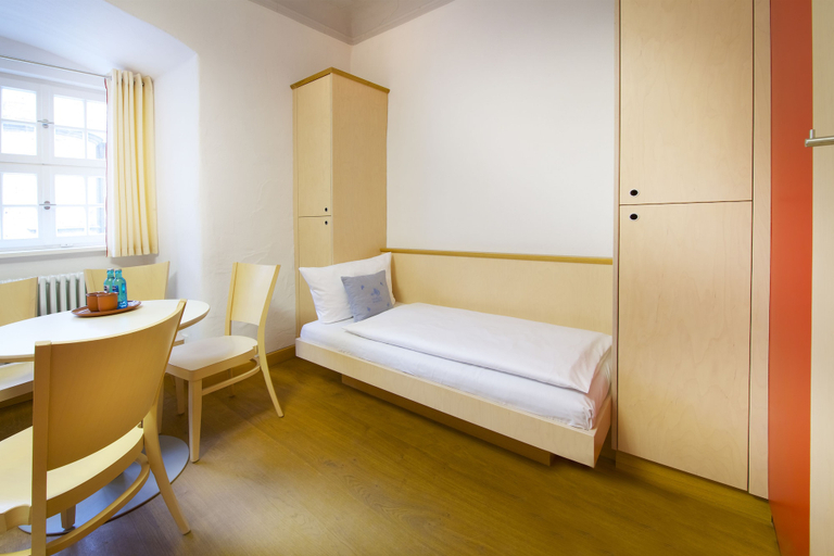 Bedroom 3, JUFA Hotel Kronach – Festung Rosenberg, Kronach